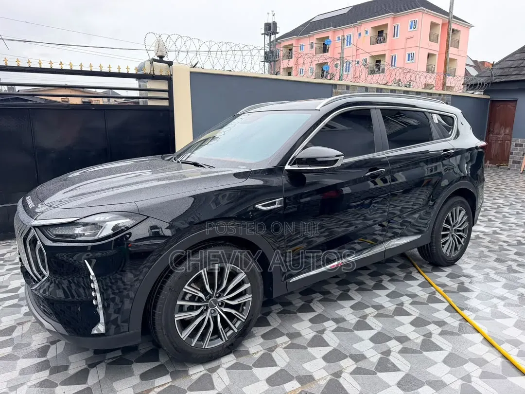 Jetour X70 Plus 2025 Black