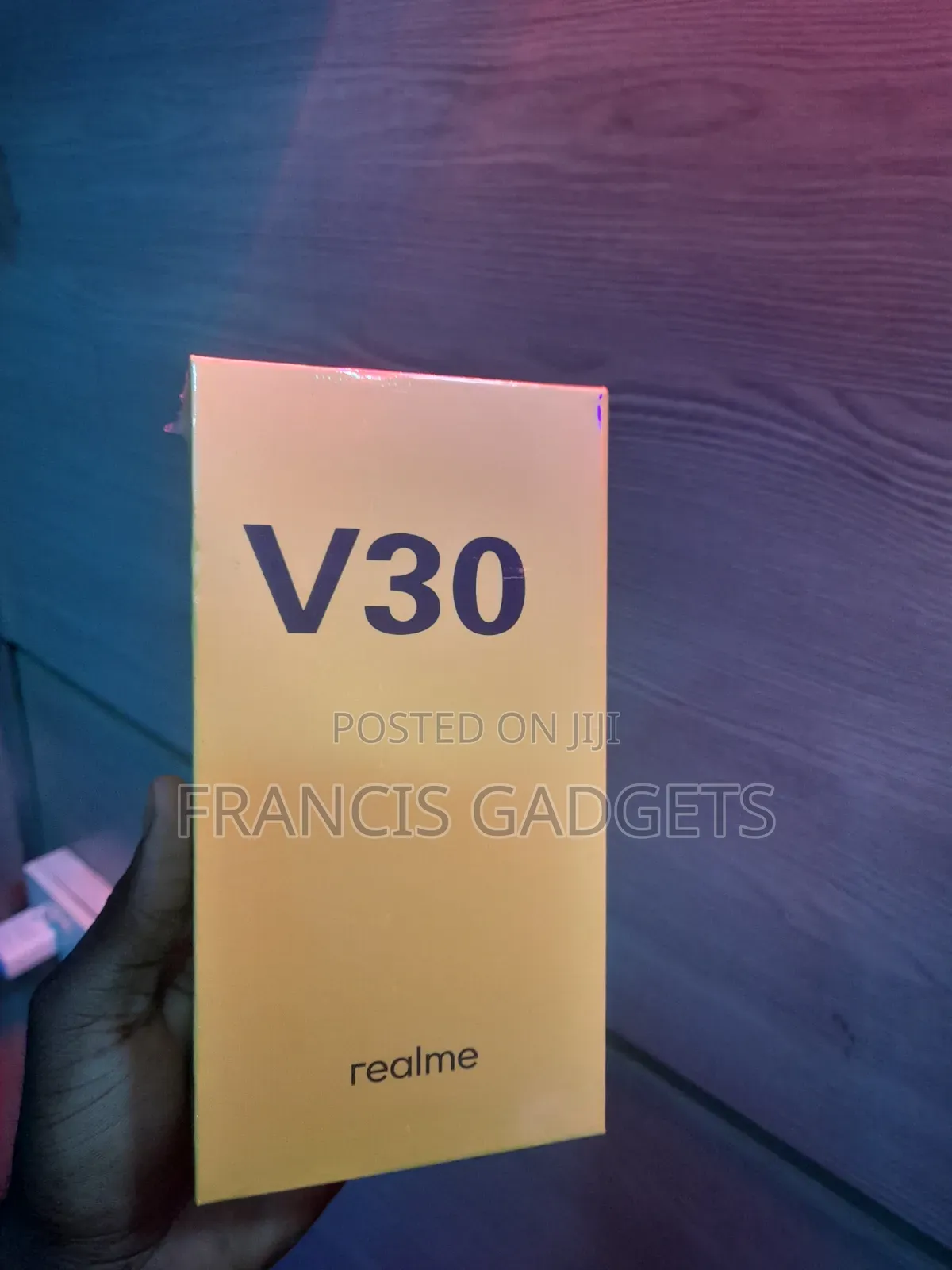New Realme V30 128 GB