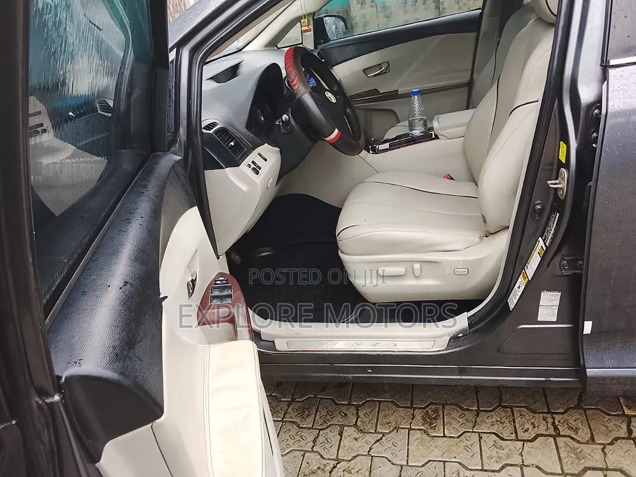 Toyota Venza 2010 Gray