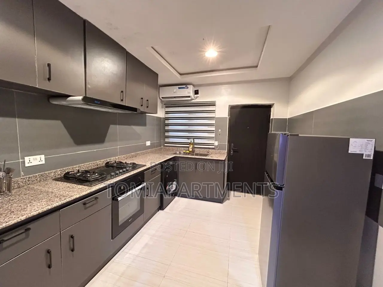 Spacious and Charming 3 Bedroom Shortlet Apartment With Ps5 in Yaba