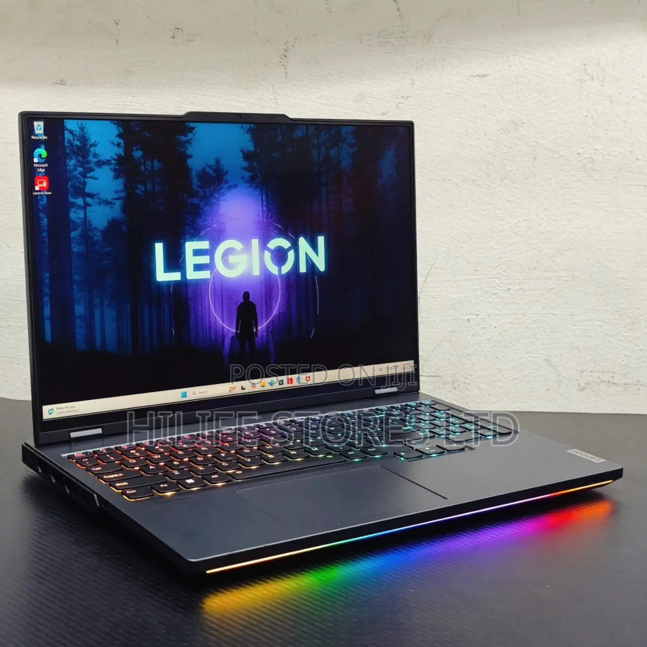 Laptop Lenovo Legion Pro 7 32GB Intel Core i9 SSD 1T