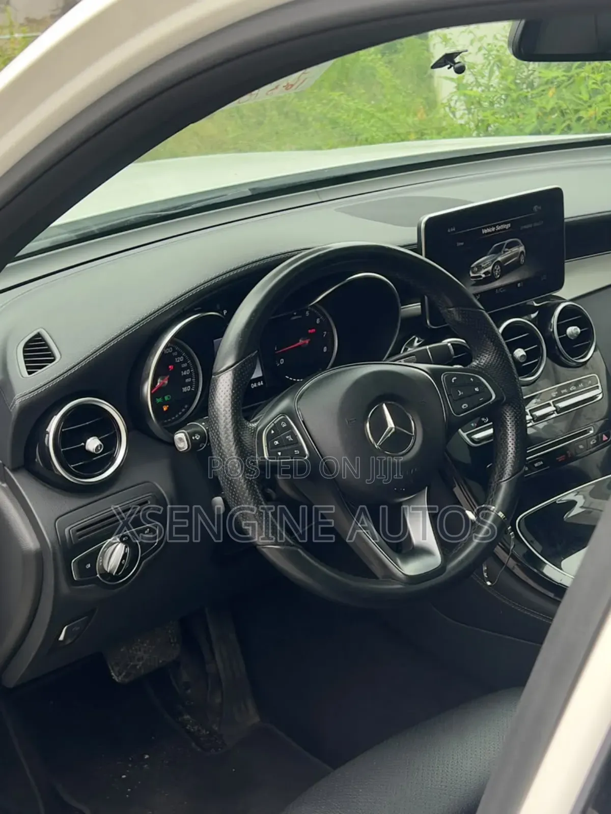Mercedes-Benz GLC-Class 2017 White