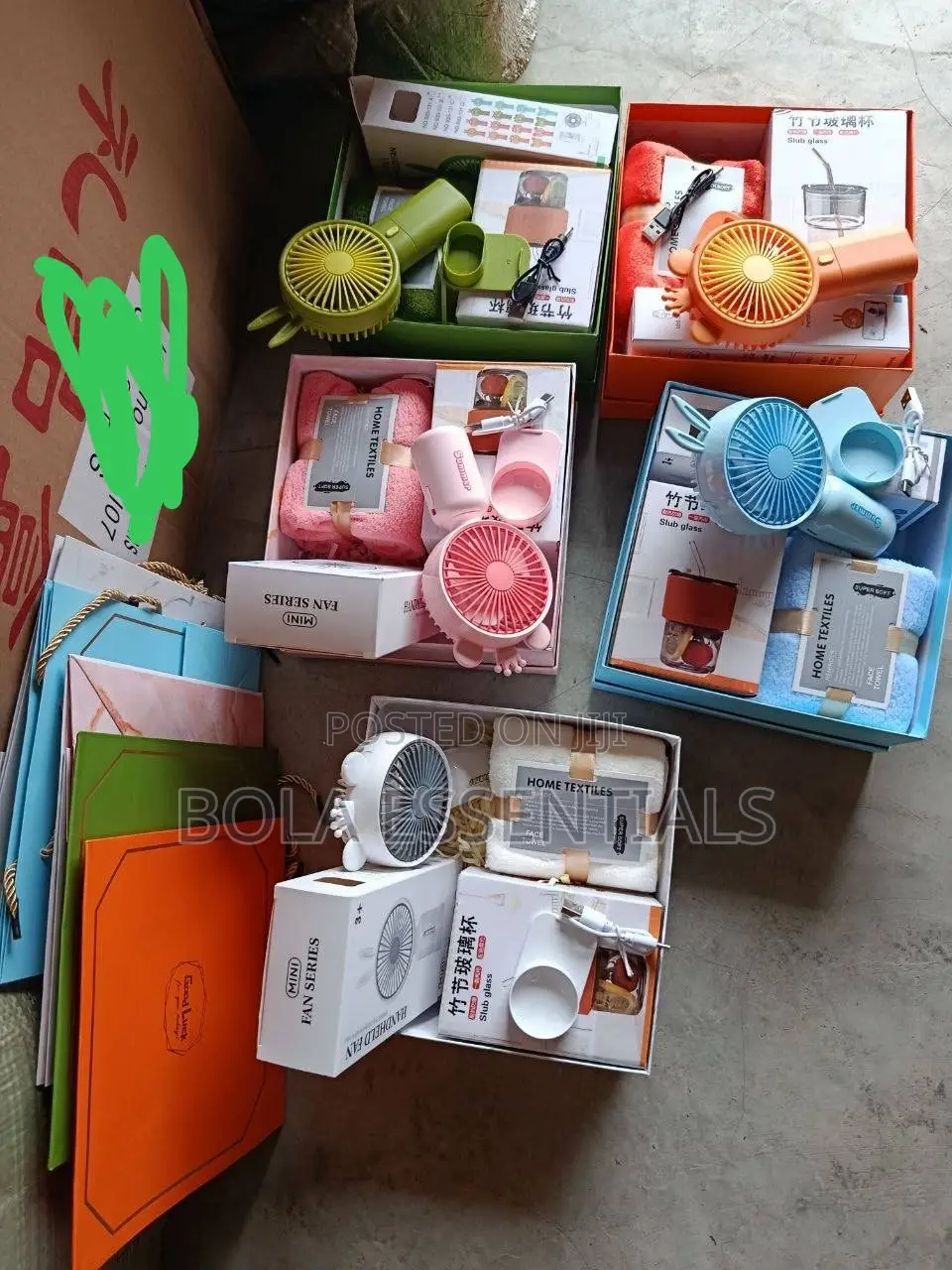 3In1 Gift Box With Umbrella, Cup, Towel(Gift Box)-1Pc Set