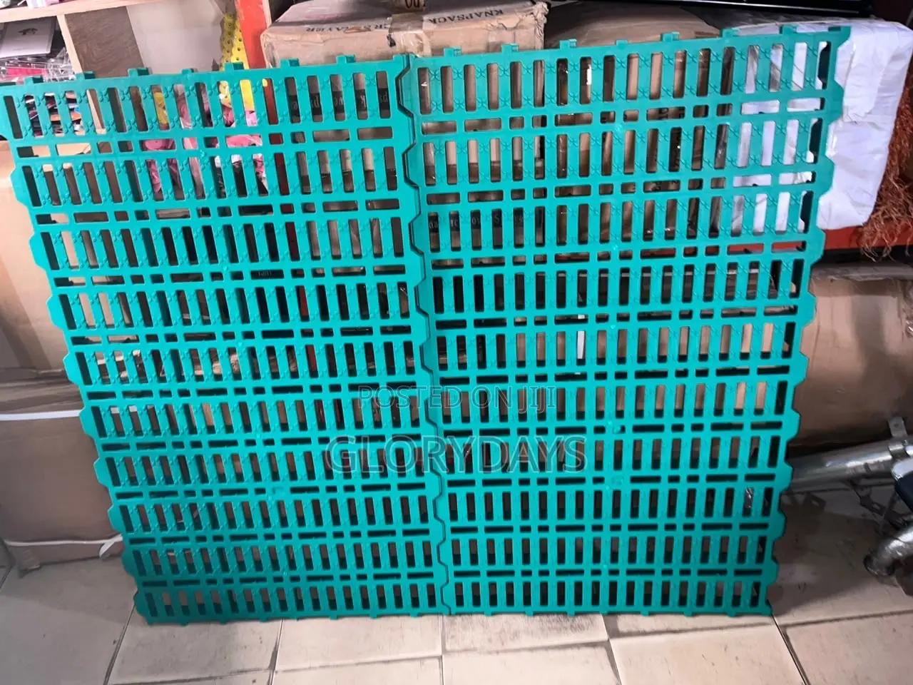 Plastic Slat Floor Panel