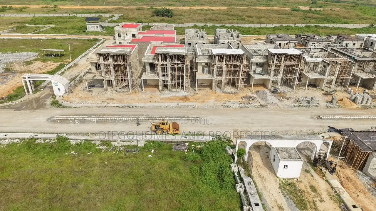 C of O Land for Sale in Ibeju Lekki | 300sqm, 500sqm Commercial Plot