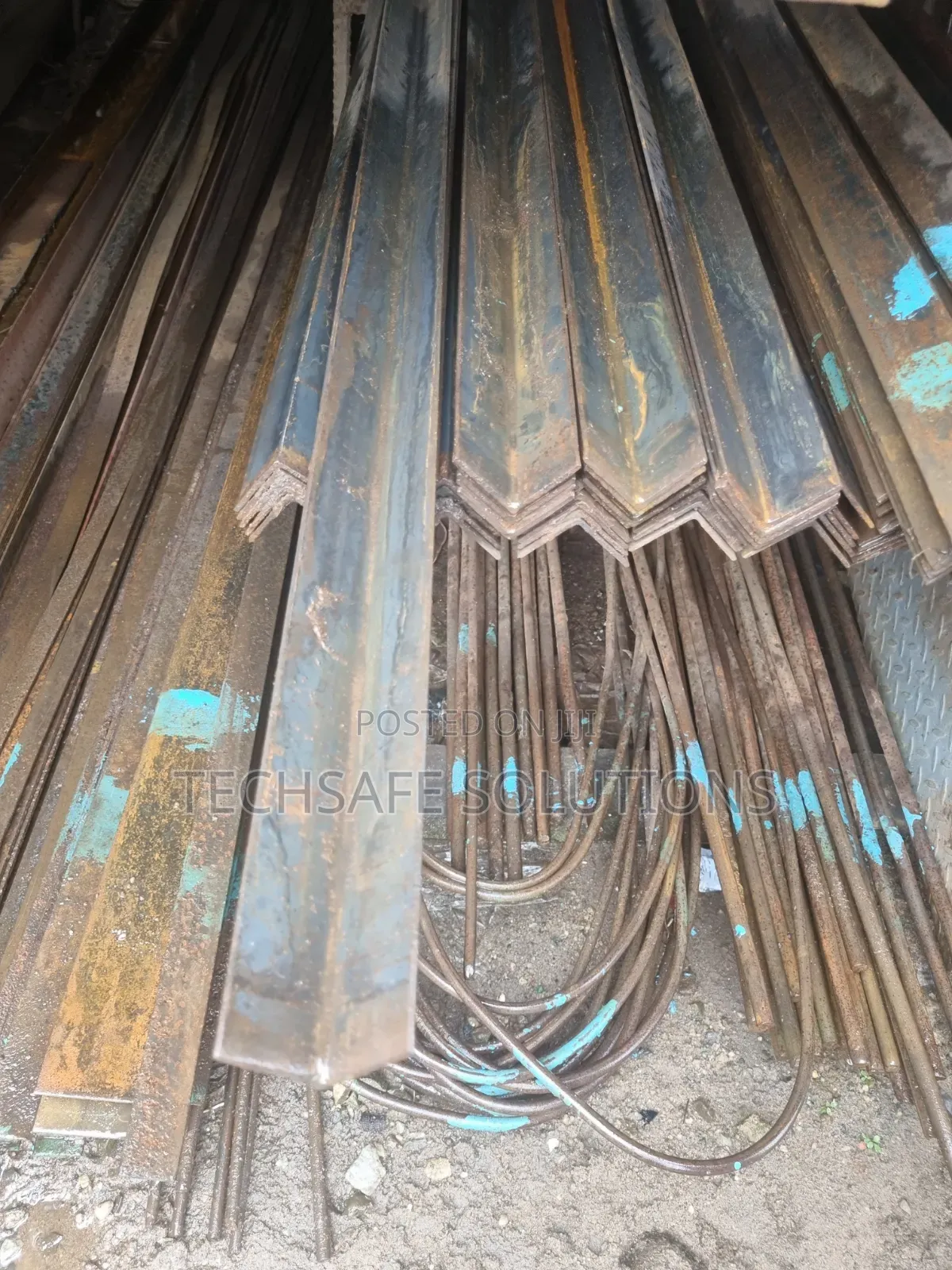 Angle Iron 25 X 25 X3mm by 5.5.5m