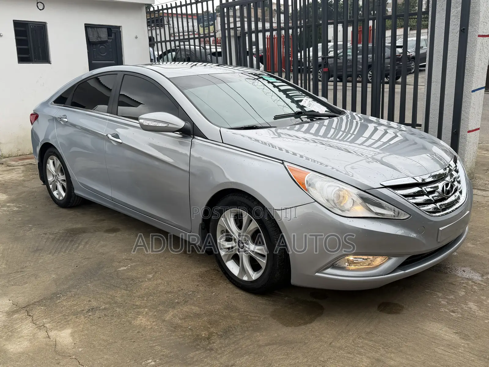 Hyundai Sonata Limited 2.0T Sedan (2.0L 4cyl 6A) 2013 Blue