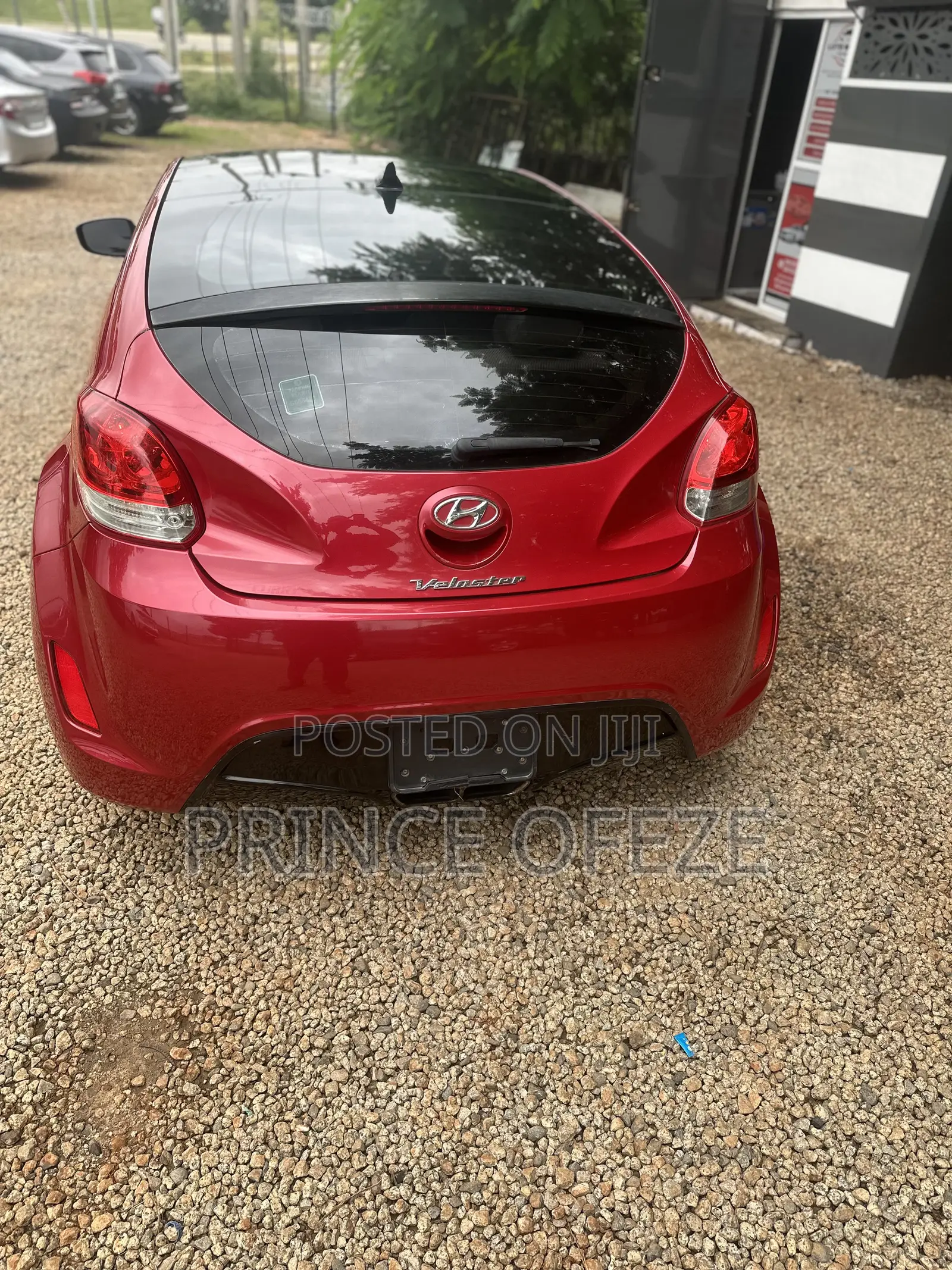 Hyundai Veloster 2011 Red