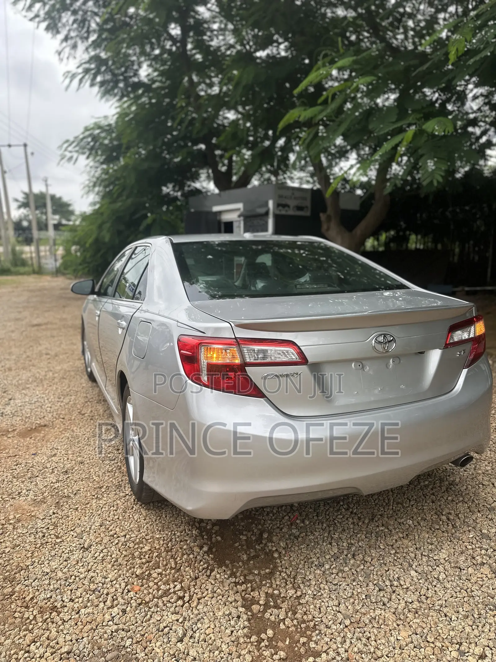Toyota Camry 2013 Silver