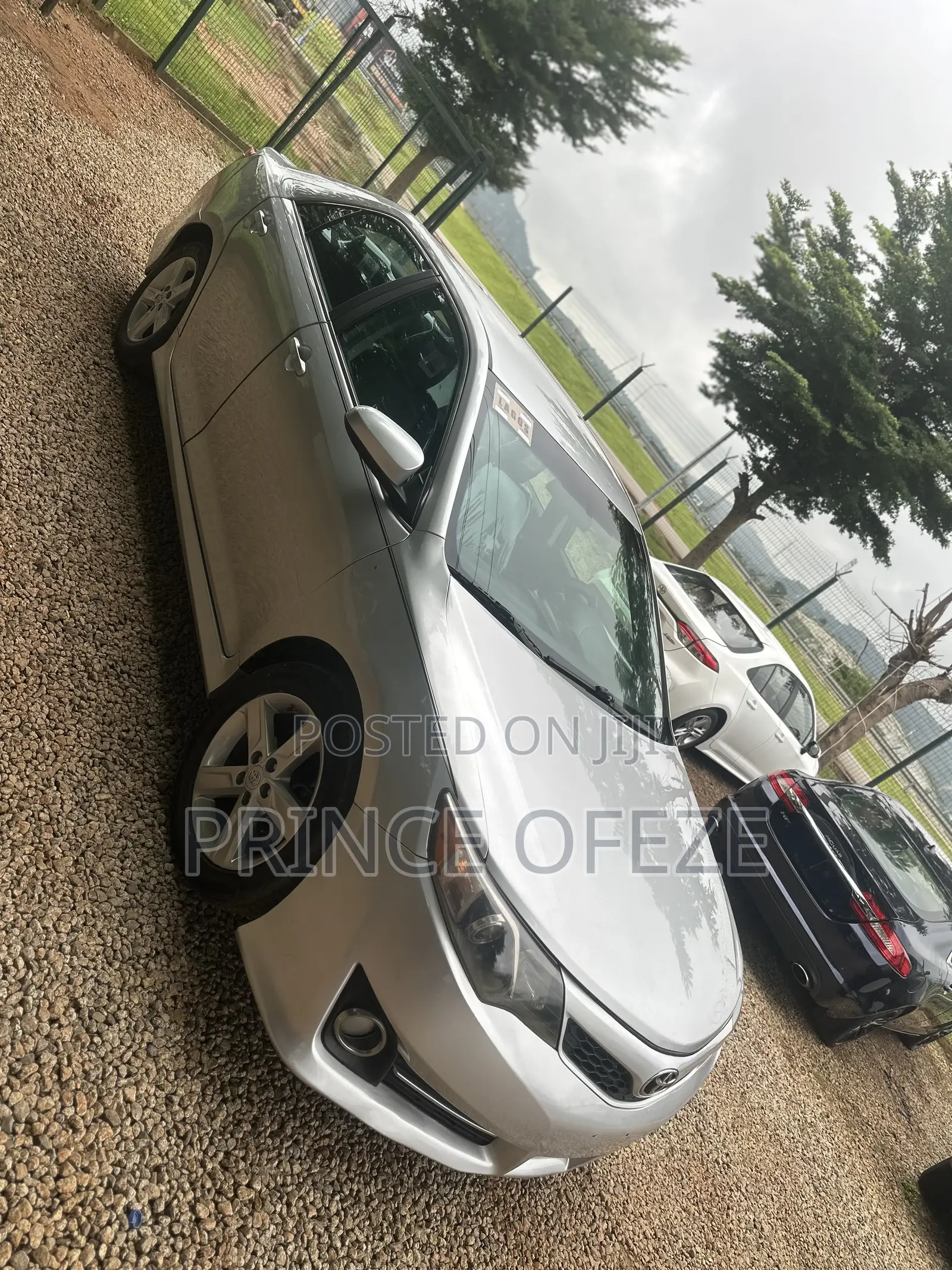 Toyota Camry 2013 Silver