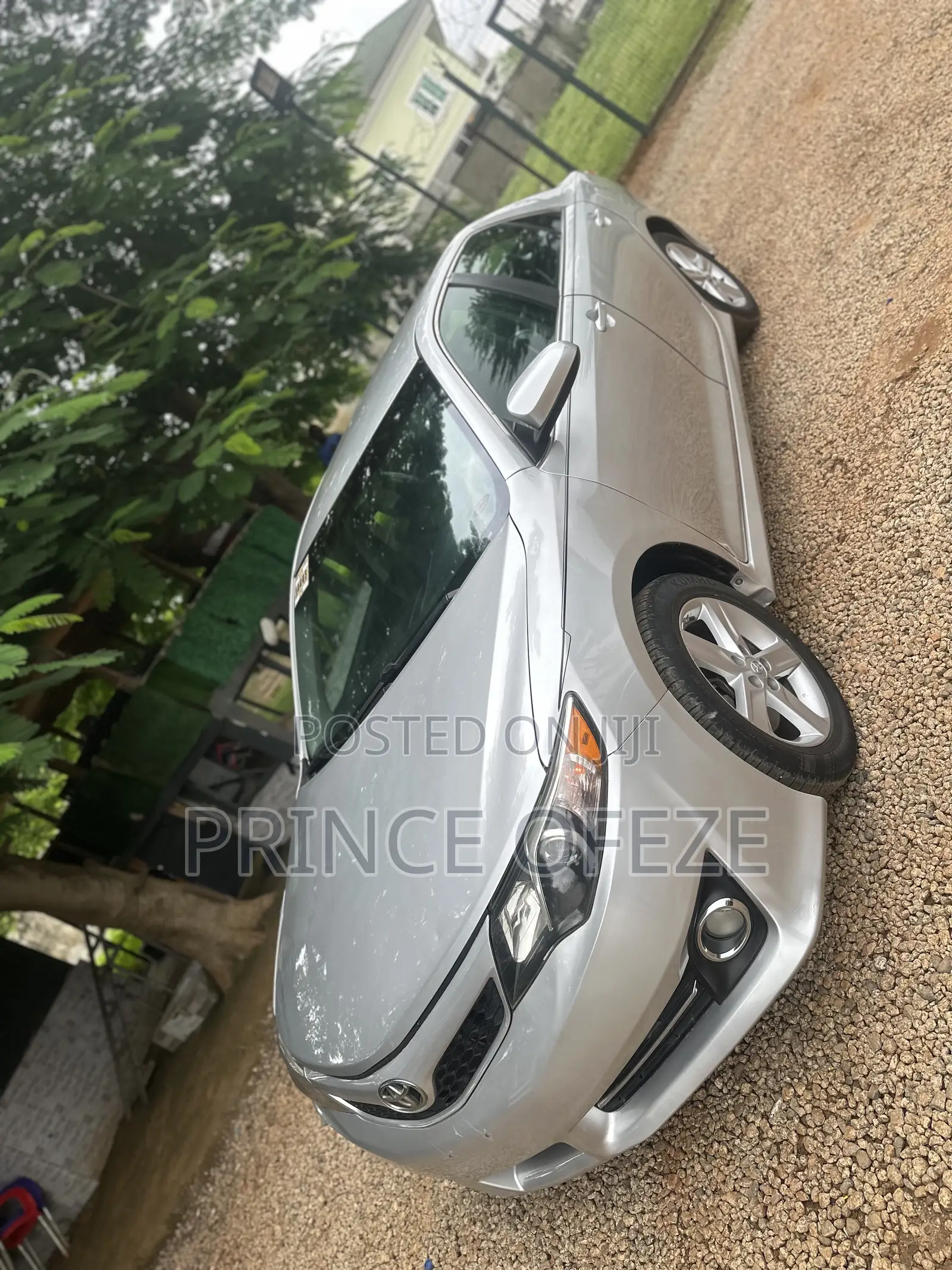 Toyota Camry 2013 Silver