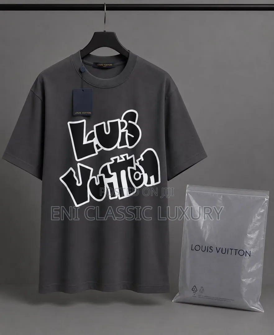 High Demand Luxury Men's Round Neck Burberry Best Quality Well Branded