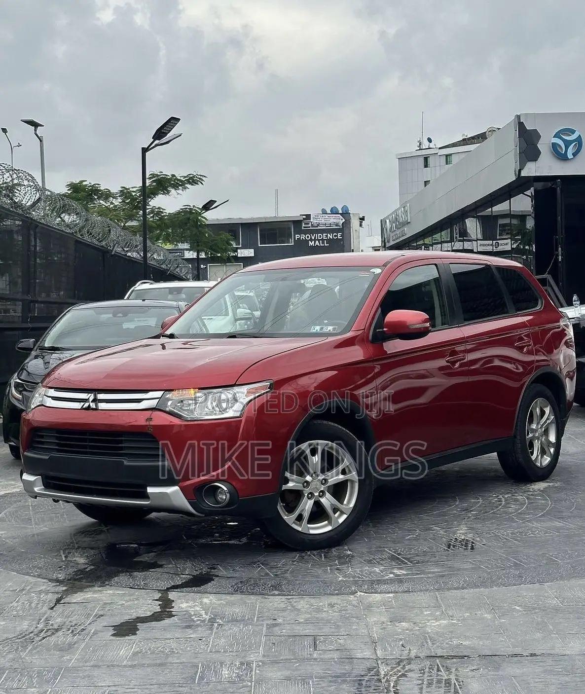 Mitsubishi Outlander SE 4dr SUV (2.4L 4cyl CVT) 2015 Red