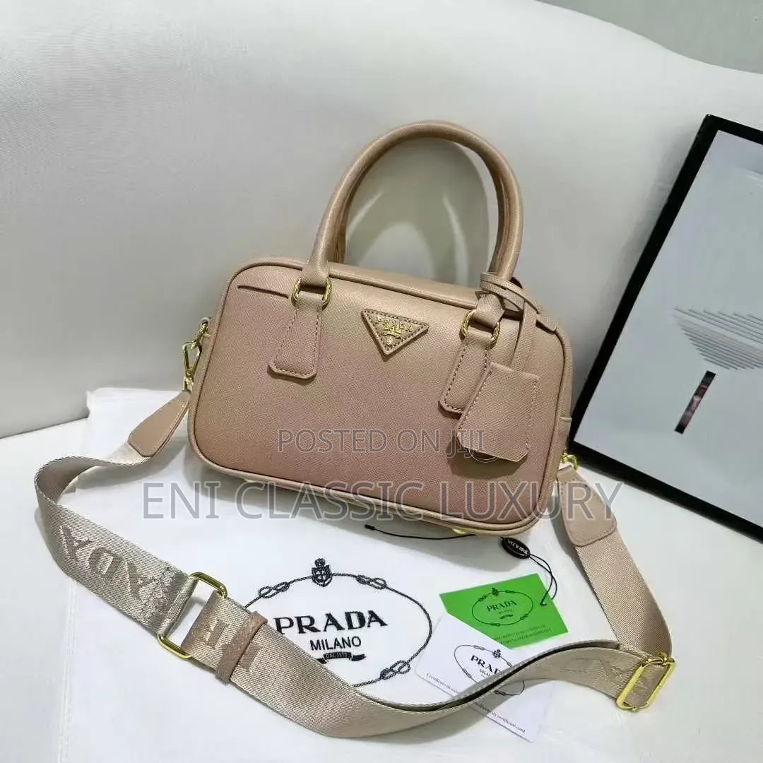 High Demand Luxury Women's Handbags Prada Best Quality Well Branded