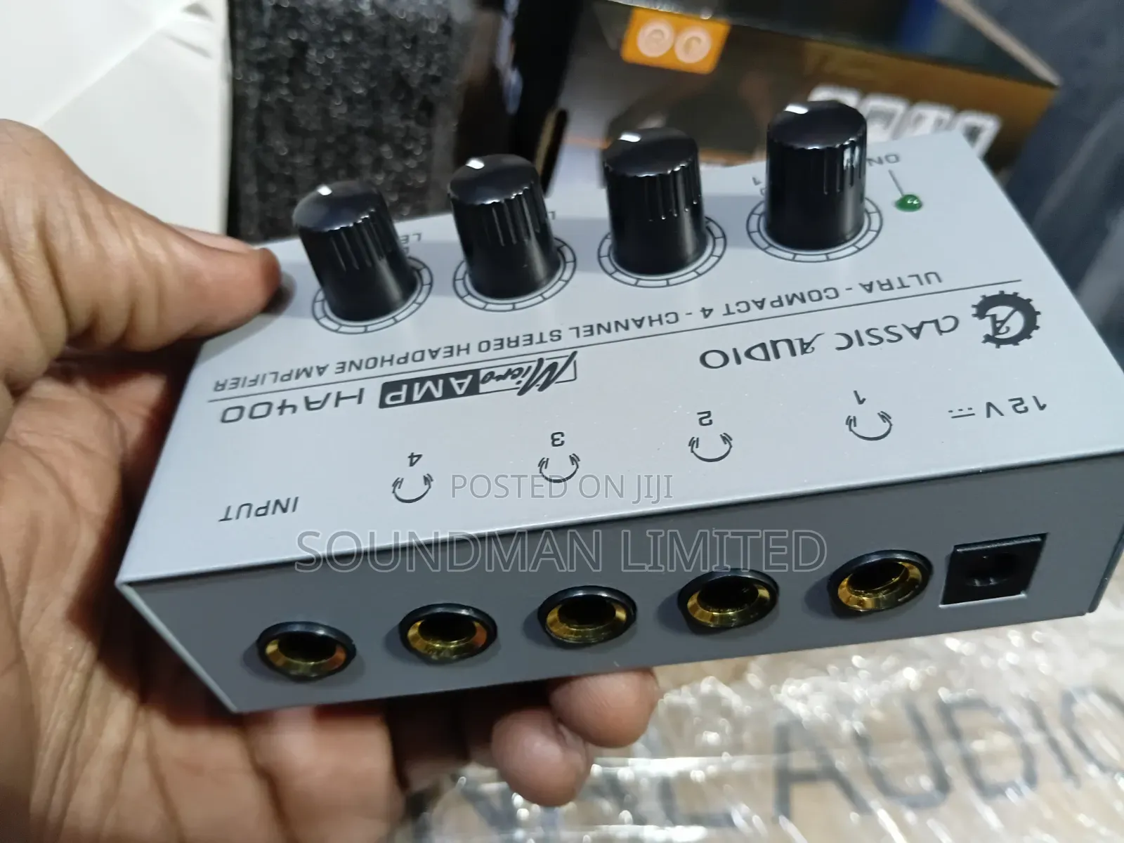 Classic Audio Stereo Headphone Amplifier Ultra Compact 4 Channel HA400