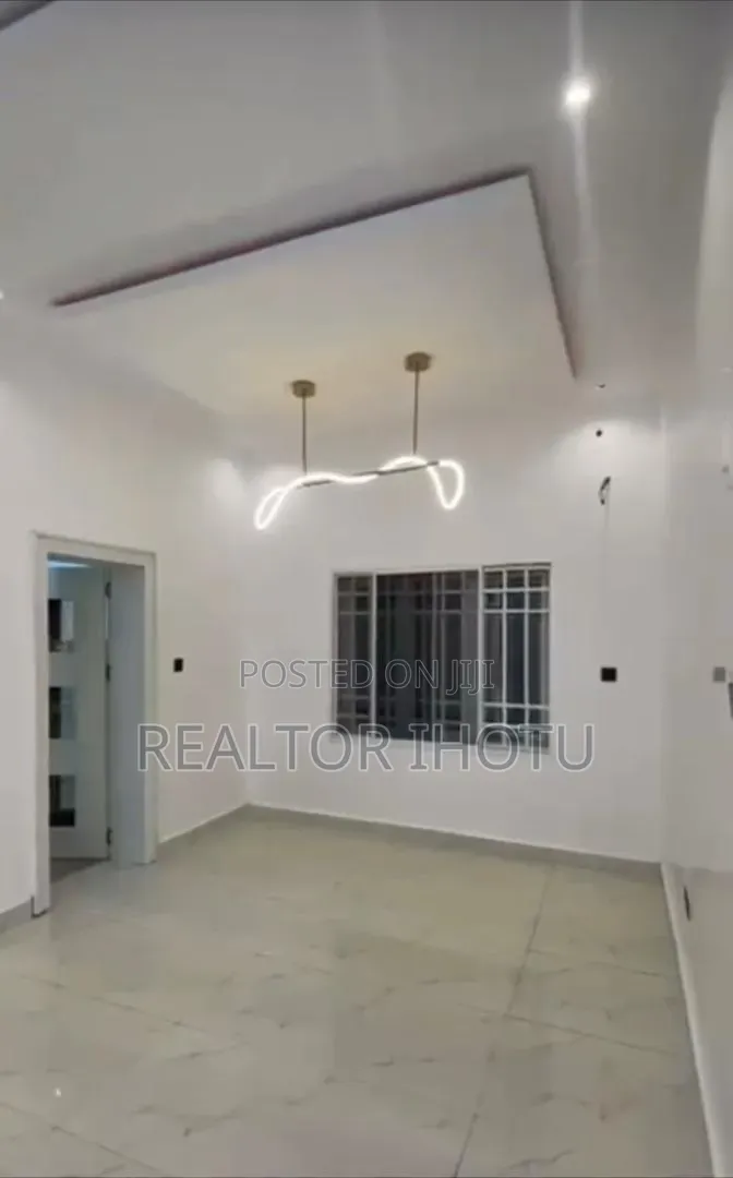 3bdrm Block of Flats in Admiralty Estate for sale