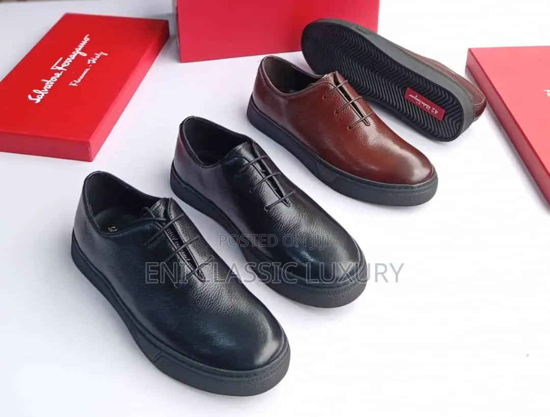 High Demand Luxury Men's Flats Shoes Collection Ferragamo Best Quality