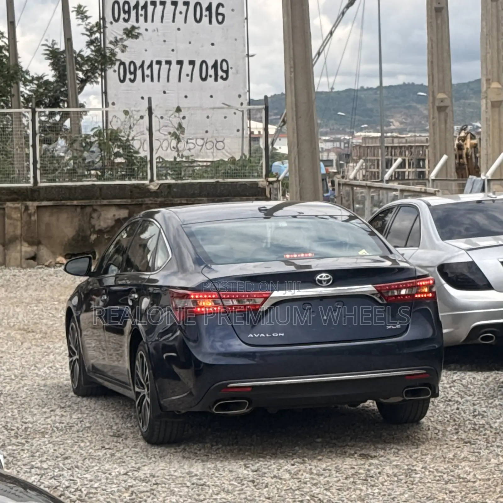 Toyota Avalon XLE Premium (3.5L 6cyl 6A) 2018 Blue