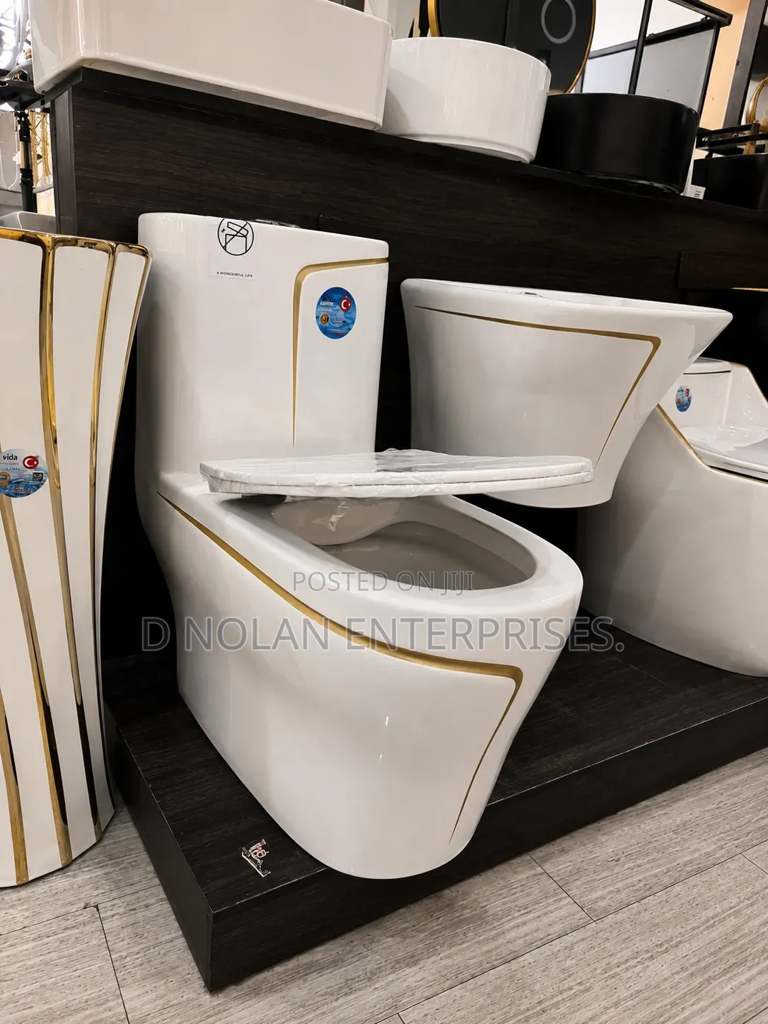 Complete Set Water Closet