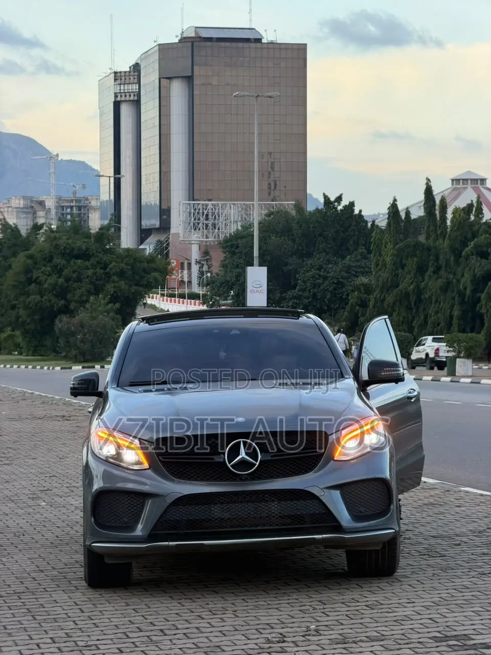 Mercedes-Benz GLE-Class AMG GLE 43 4MATIC 2017 Gray