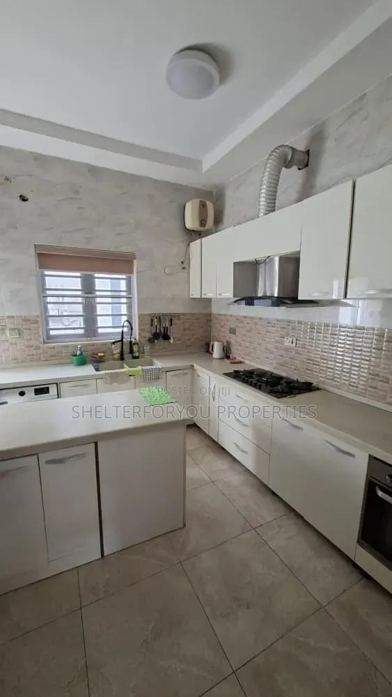 Furnished 4bdrm House in Osapa london for rent