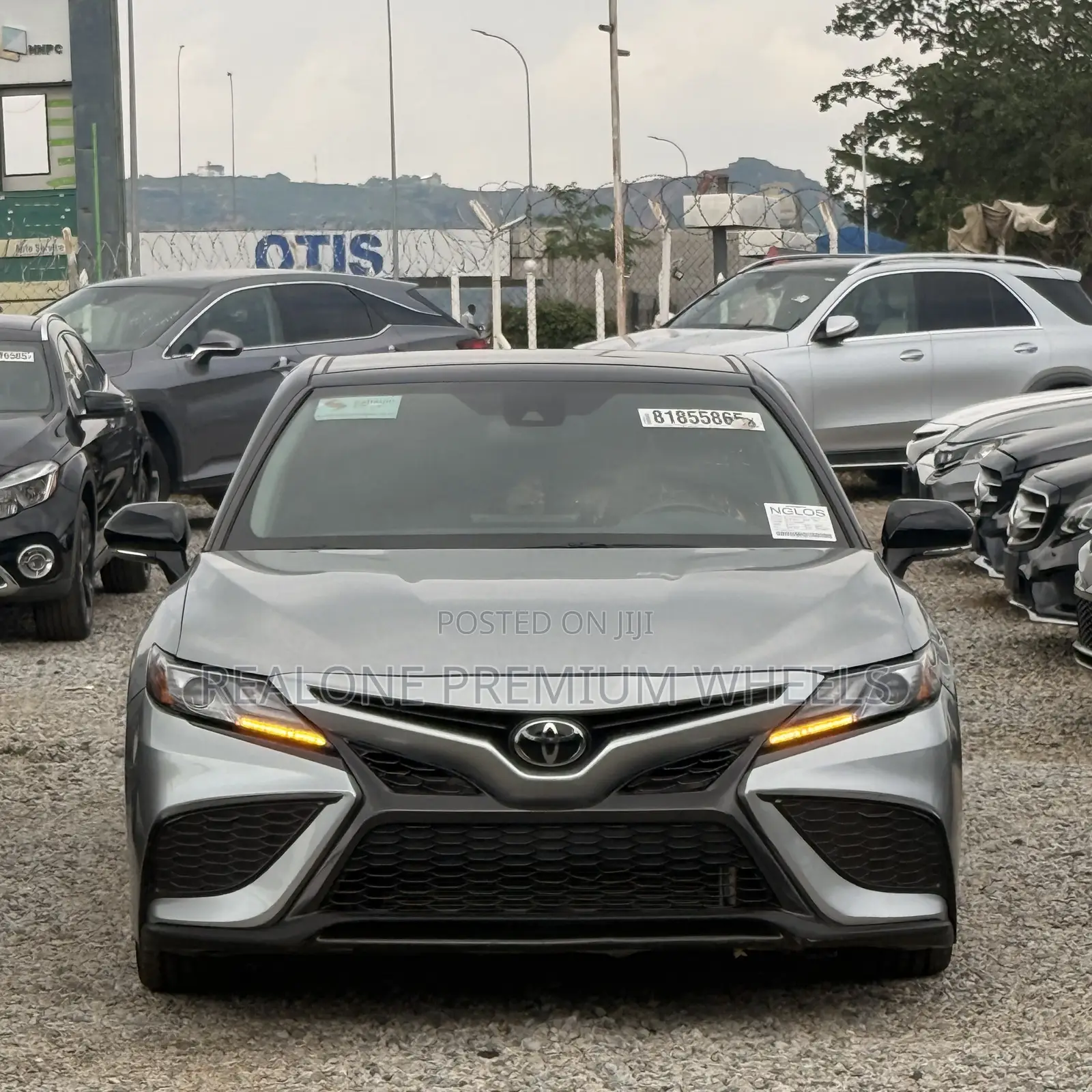 Toyota Camry XSE 2023 Silver