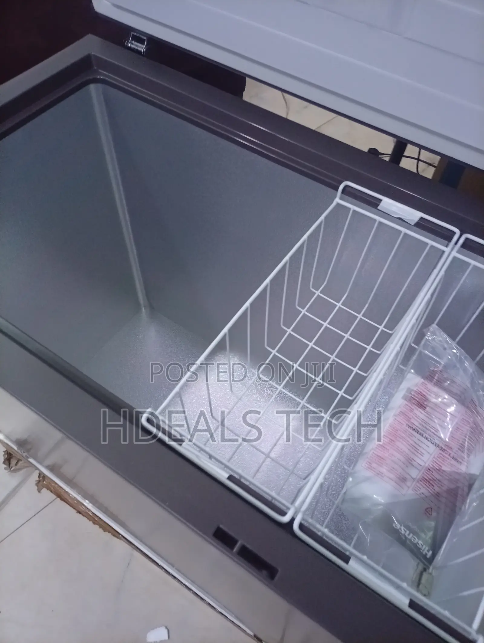 Hisense Energy Efficient Chest Freezer With Adjustable Temperature