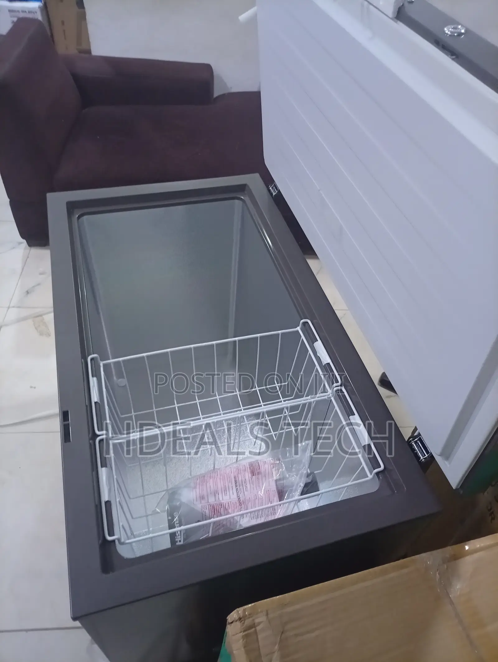 Hisense Energy Efficient Chest Freezer With Adjustable Temperature