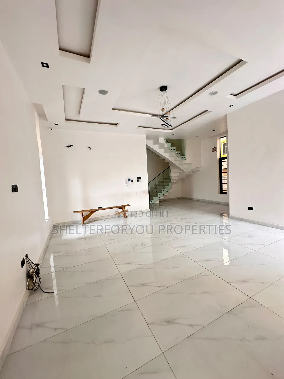 5bdrm Duplex in Sangotedo for sale