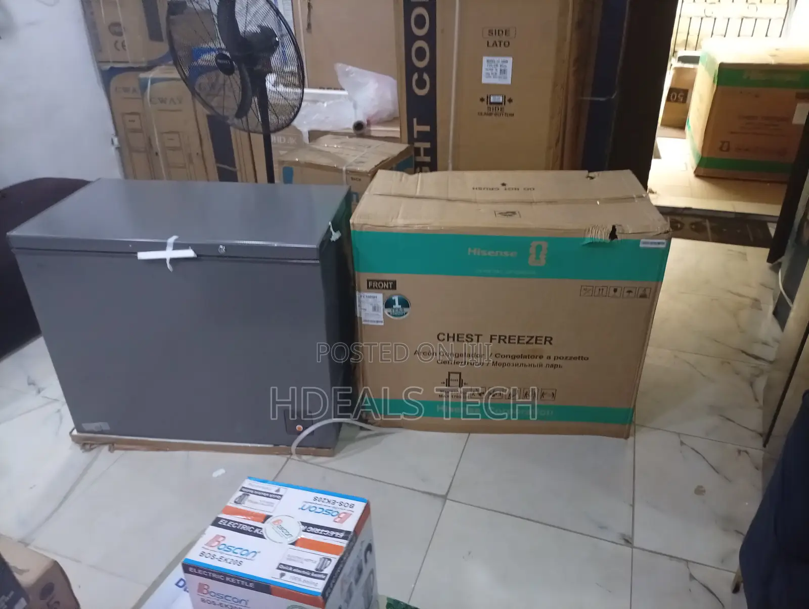 Hisense 250 Litres Chest Freezer FC340SH With Lockable Lid