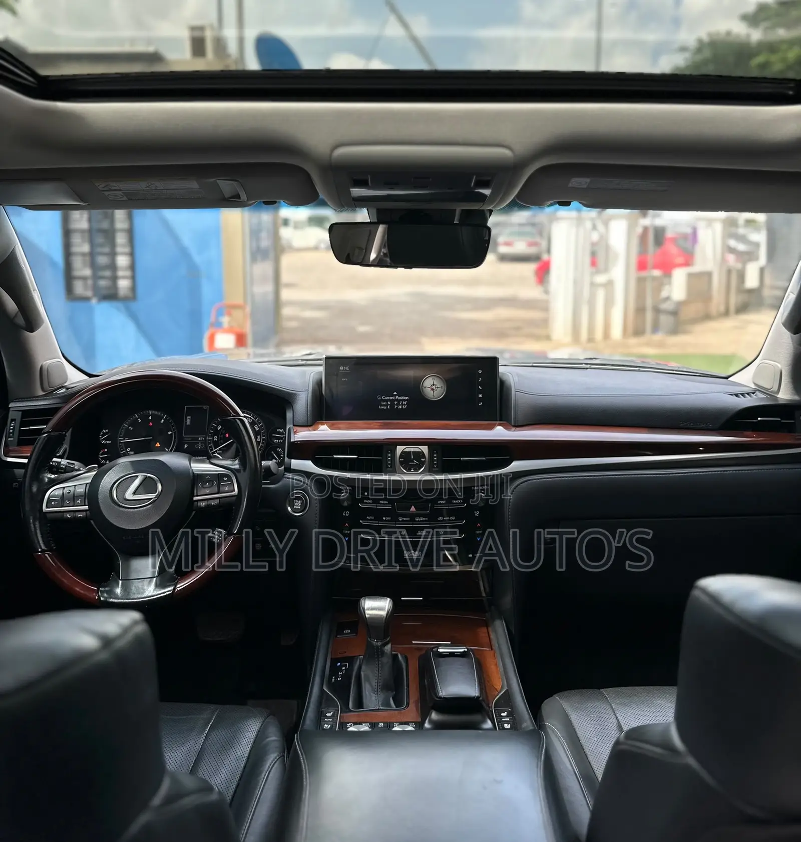 Lexus LX 570 AWD 2019 Gray
