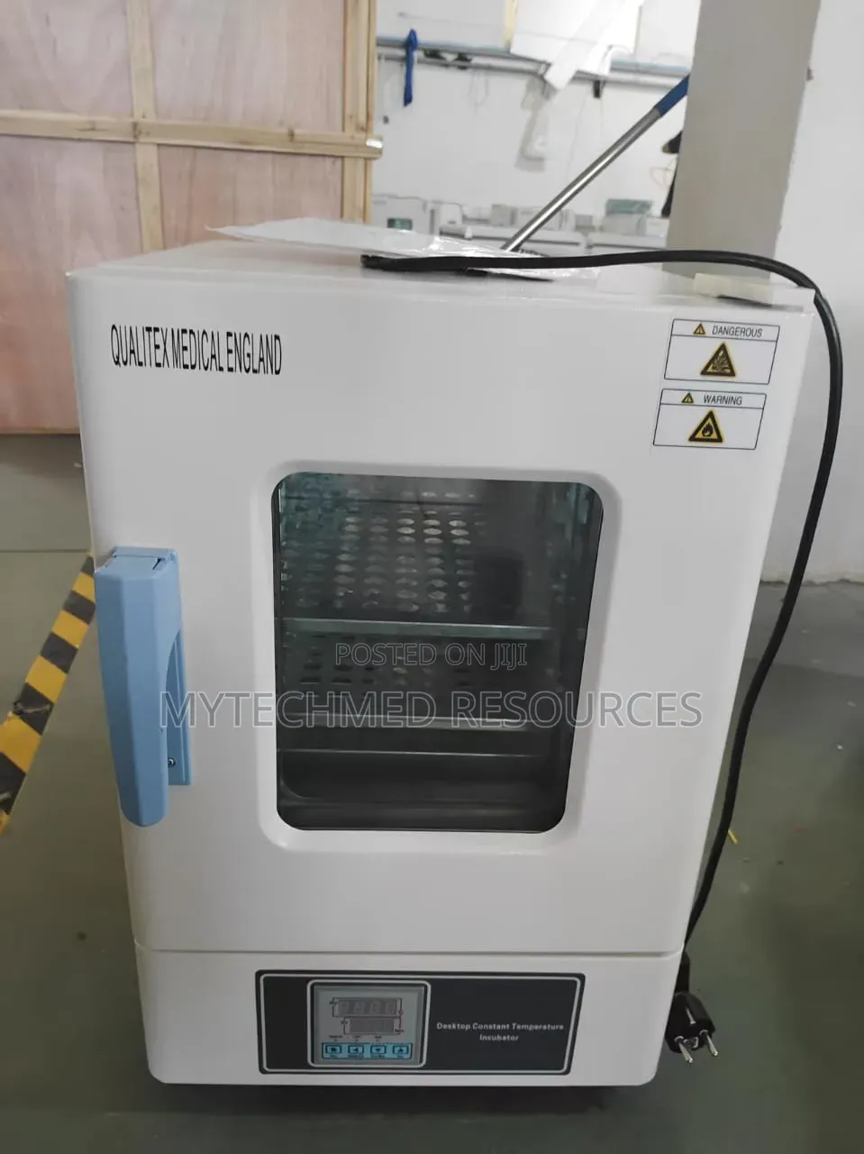 Laboratory Incubator