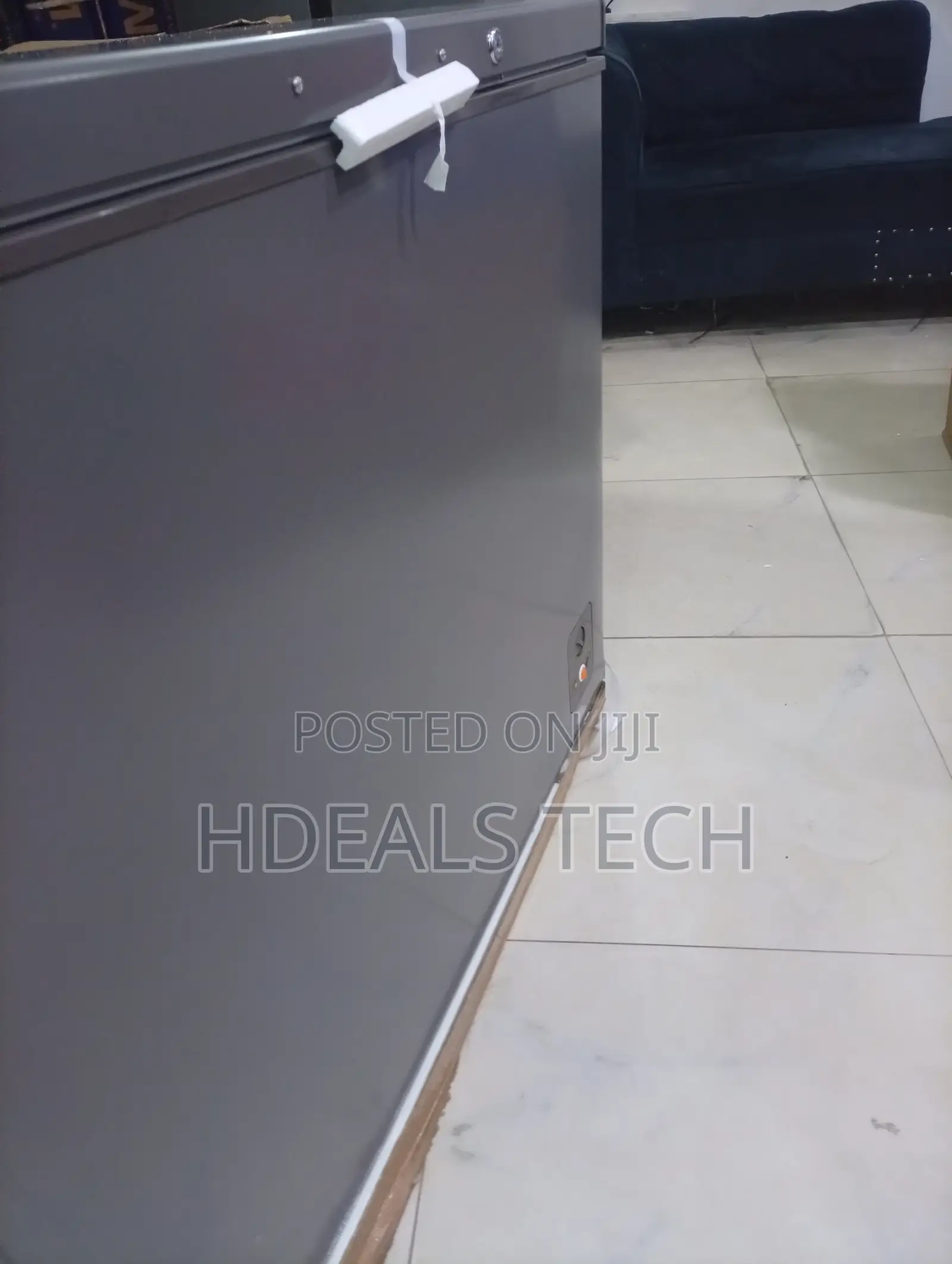 Hisense 250L Chest Freezer FC340SH With Fast Freeze Feature for Homes