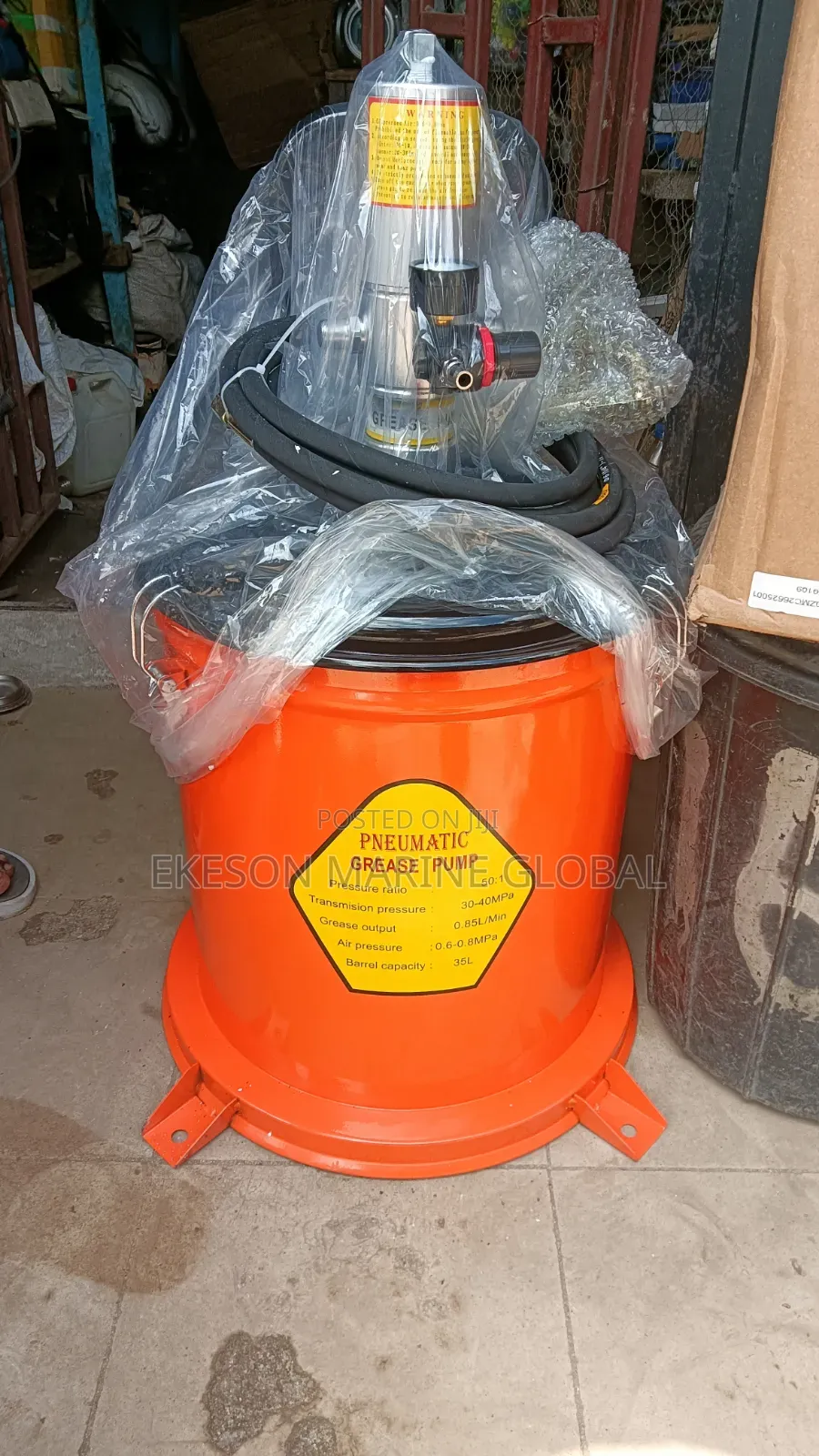 Air Grease Bucket 30 Liters