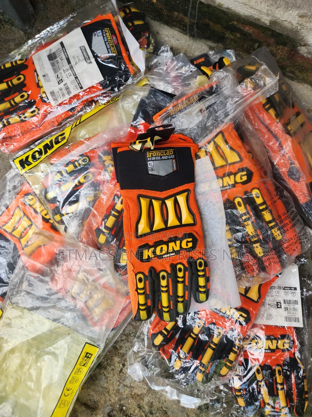 Kong Hand Glove