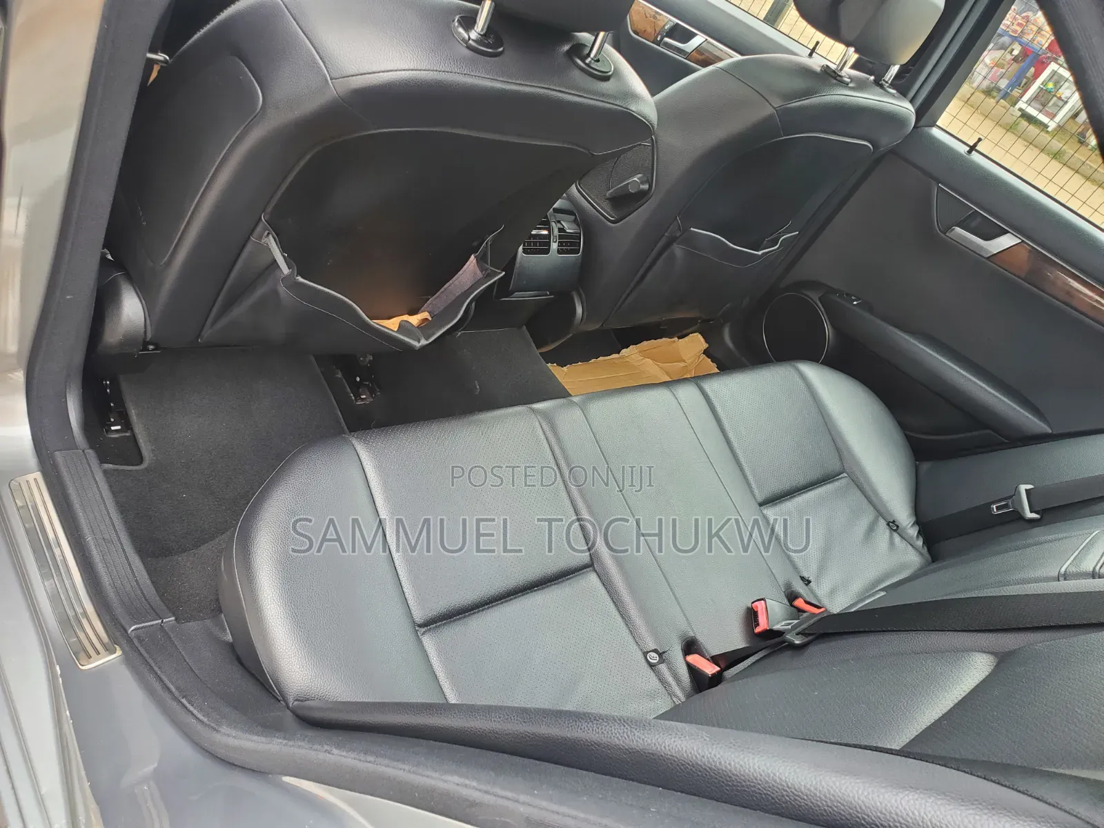 Mercedes-Benz C300 Sport 4Matic Sedan AWD (3.0L 6cyl 7A) 2011 Silver