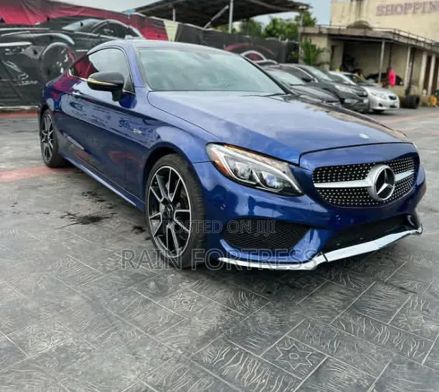 Mercedes-Benz GLE-Class 2017 Blue