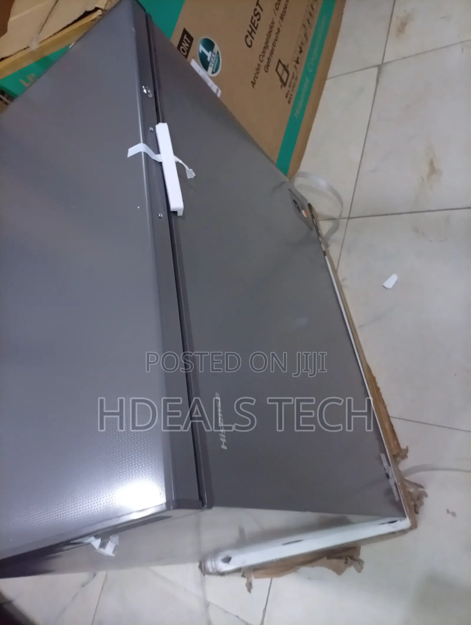 Hisense FC340SH 250 Litres Deep Freezer With Durable Exterior