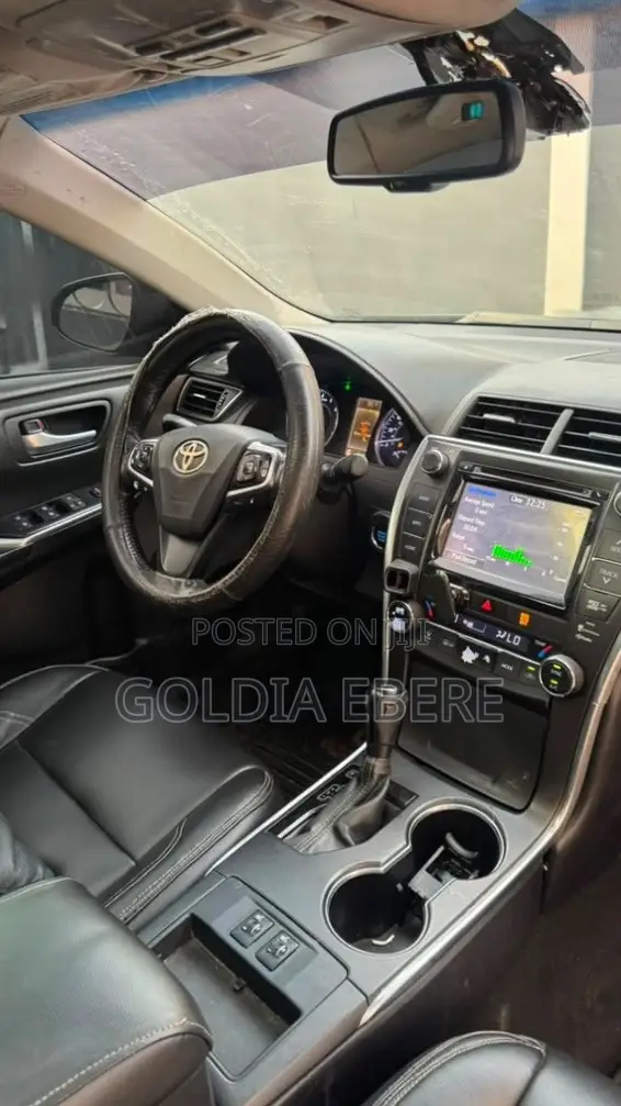 Toyota Camry XLE 4dr Sedan (2.5L 4cyl 6A) 2015 Black