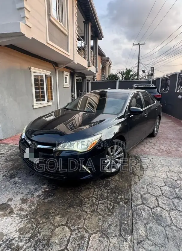 Toyota Camry XLE 4dr Sedan (2.5L 4cyl 6A) 2015 Black
