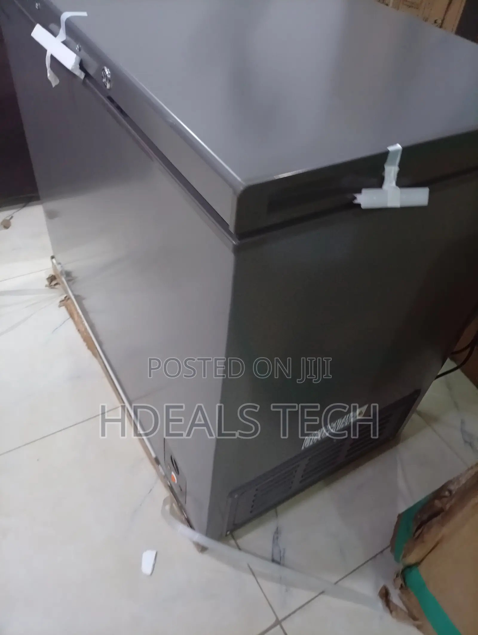 Hisense FC340SH 250L Deep Freezer With Fast Freezing System