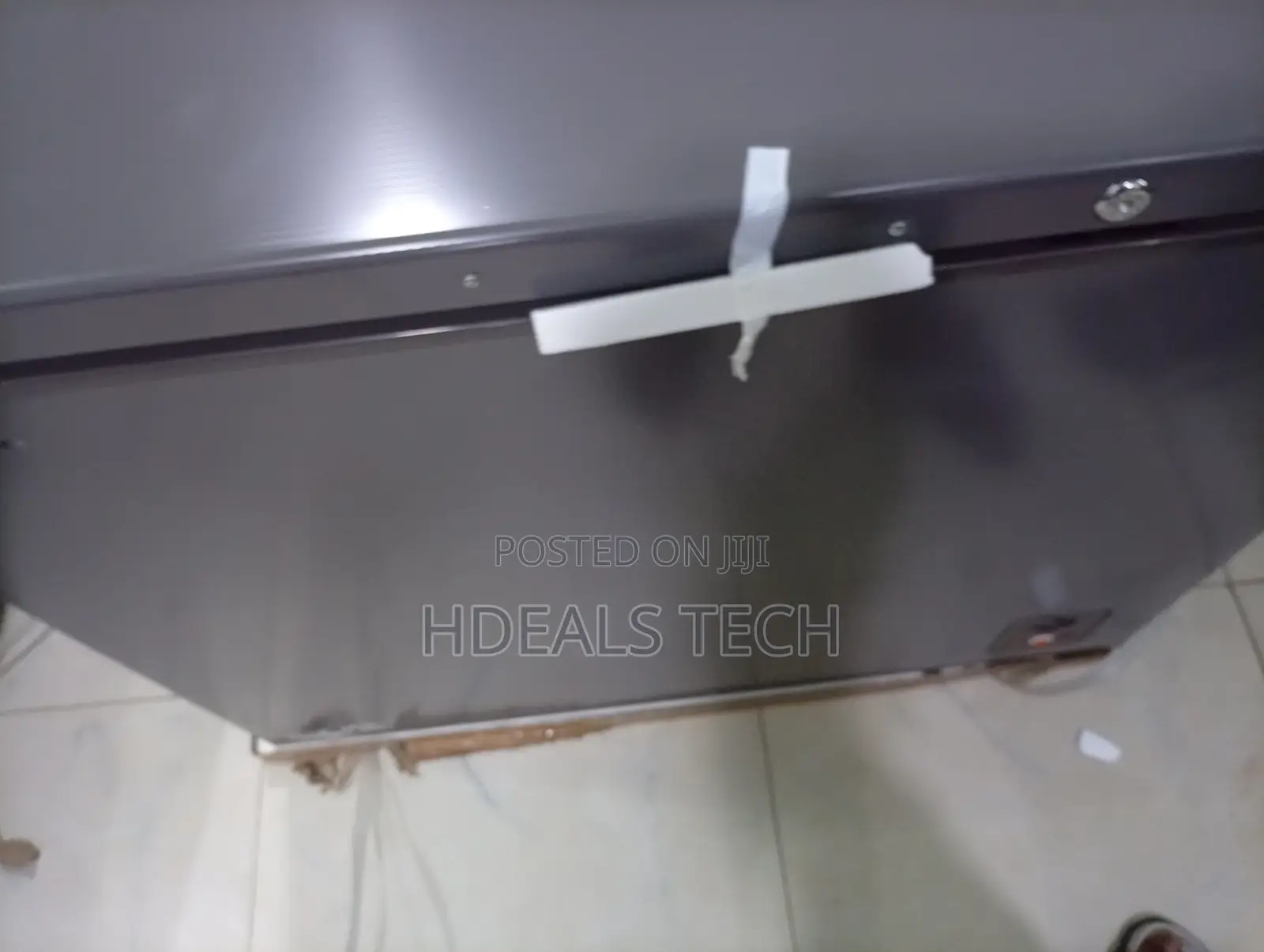 Hisense FC340SH 250L Deep Freezer With Fast Freezing System