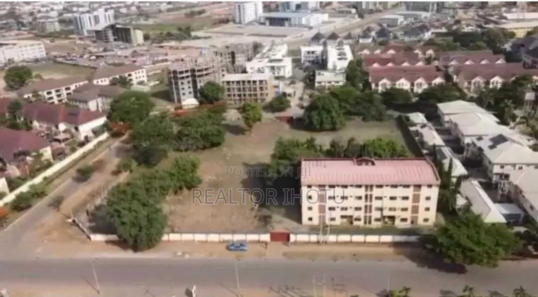 1.04sqm, Commercial, FCDA C of O
