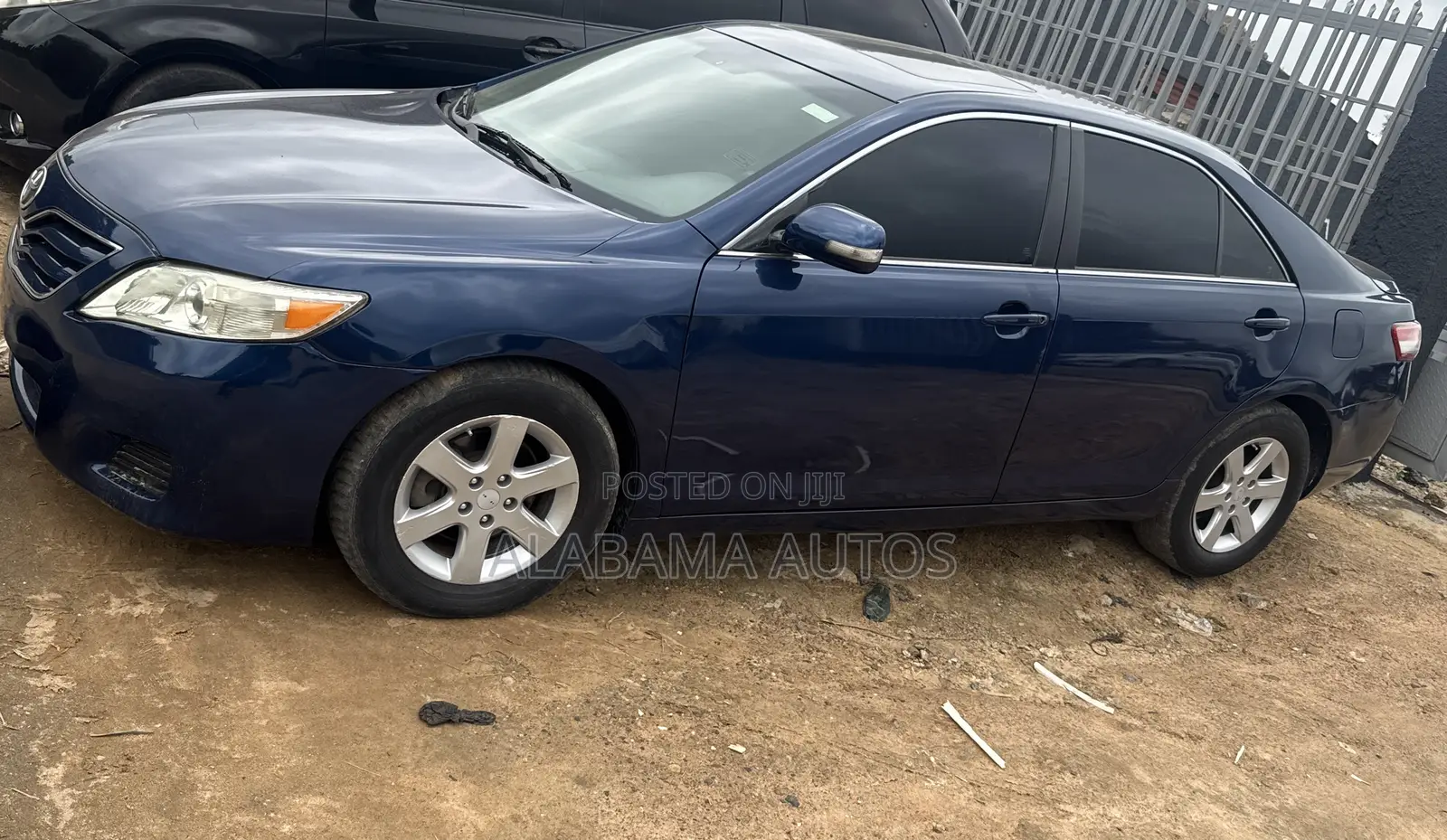 Toyota Camry LE 4dr Sedan (2.5L 4cyl 6AM) 2010 Blue