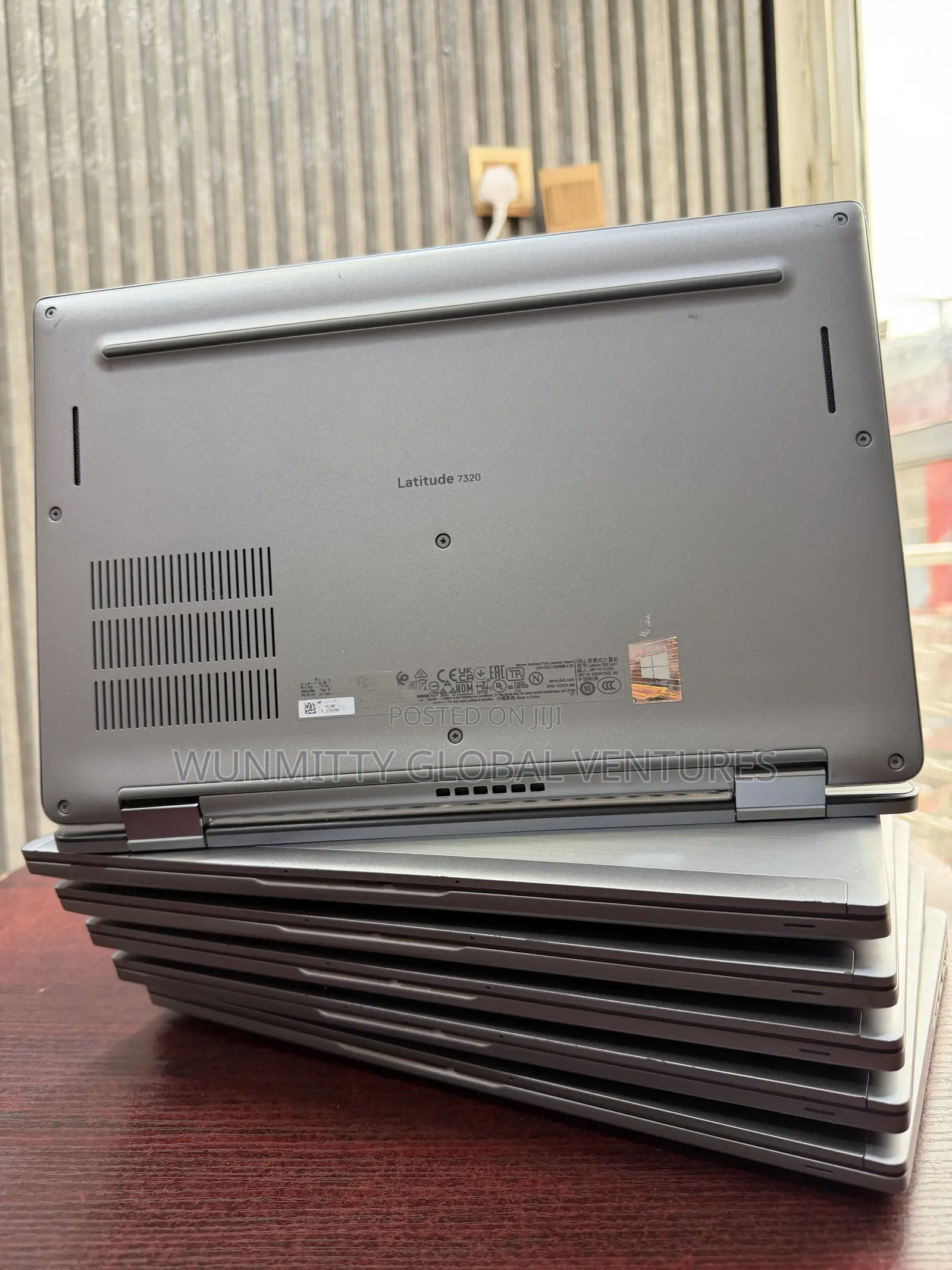 Laptop Dell Latitude 7320 16GB Intel Core i7 SSD 256GB