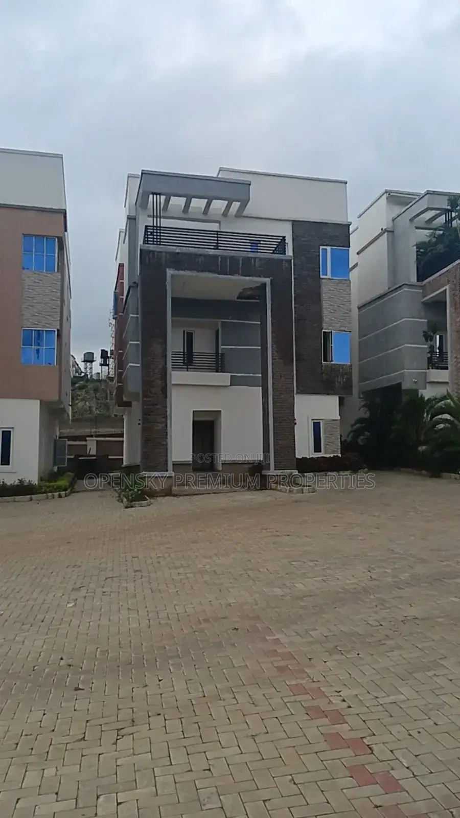 4bdrm Duplex in Guzape District for rent