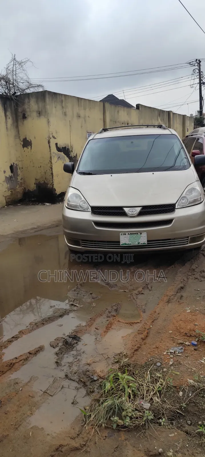 Toyota Sienna 2005 Gold