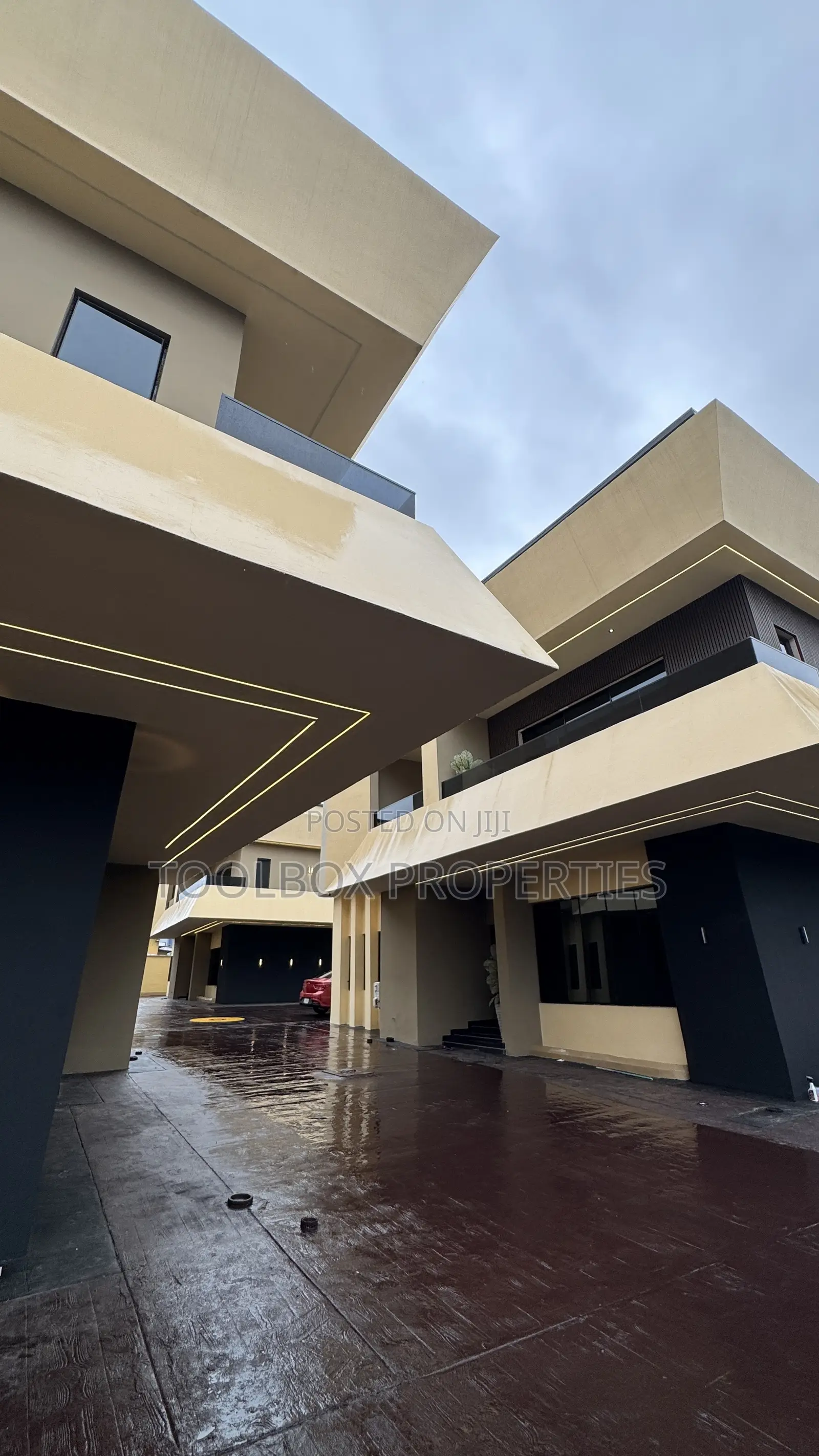 4bdrm Duplex in Bodija for sale