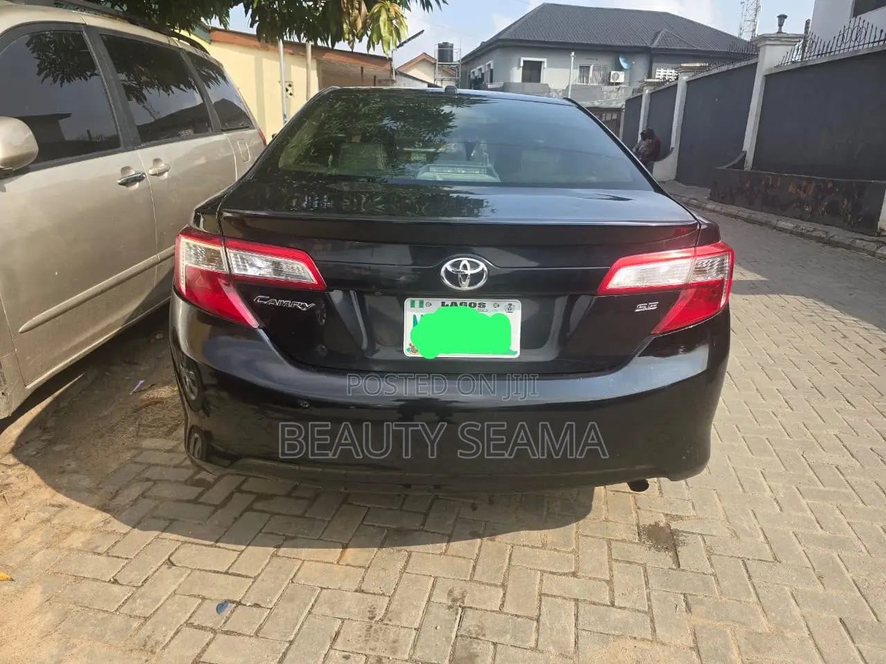 Toyota Camry SE 4dr Sedan (2.5L 4cyl 6A) 2013 Black