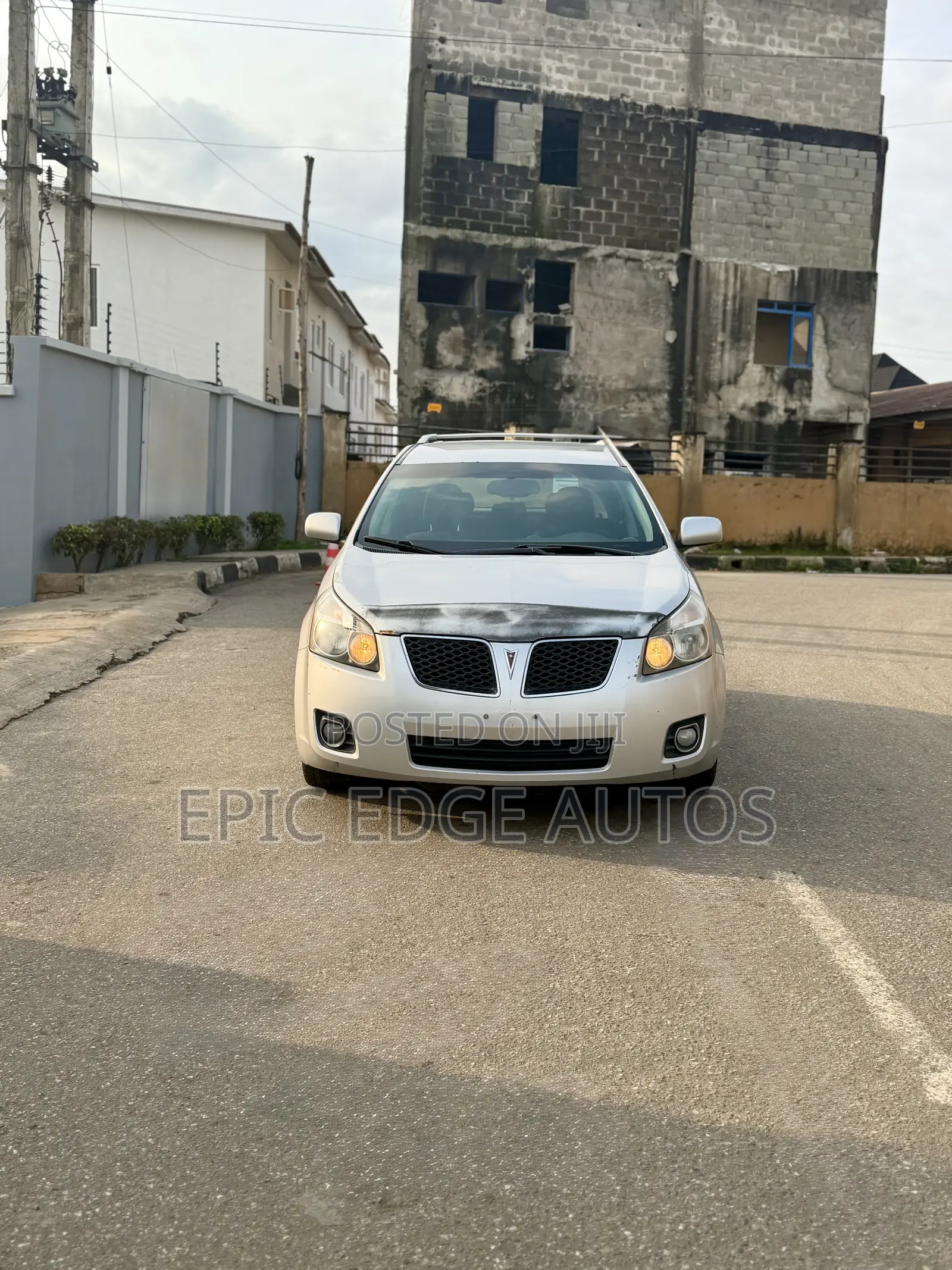 Pontiac Vibe 2.4 4WD 2010 Silver